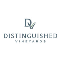 Distinguished Vineyards Logo