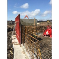 MULRYAN CONSTRUCTION Ltd. Logo