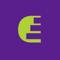 Degrau Escola de Negócios Logo