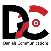 Daniels Communications - global Logo
