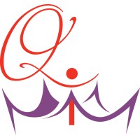 QueenSuite Coach Logo