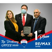 RE/MAX Smile Logo