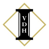 VAN DYN HOVEN INSURANCE Logo