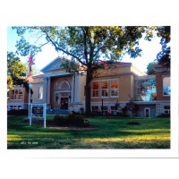 GREENVILLE PUBLIC LIBRARY Logo